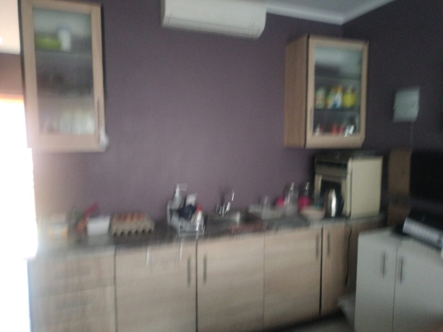 1 Bedroom Property for Sale in Langenhovenpark Free State
